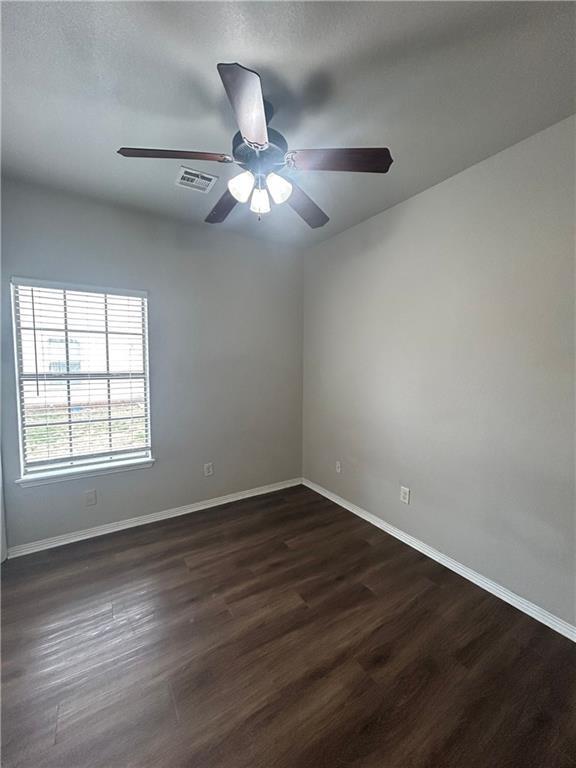 Building Photo - 2670 N Valencia Ave