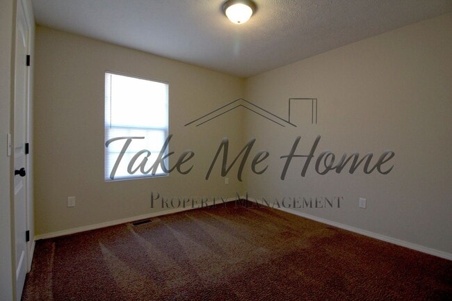 Building Photo - 3 Bedroom in Ozark School District!