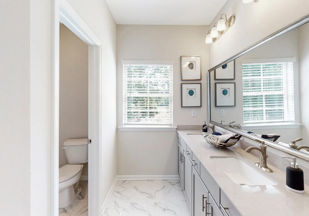 Master Bath - 7718 Nelson Rd