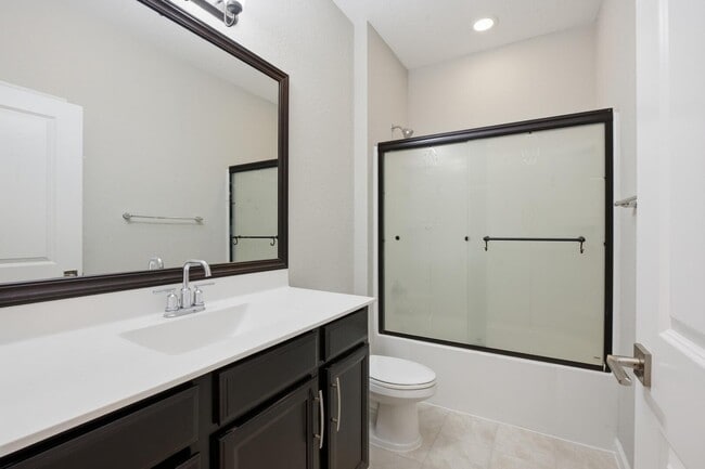 Building Photo - 4010 Tomoka Dr