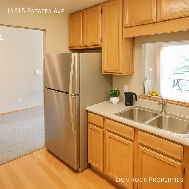 Building Photo - 14315 Estates Ave