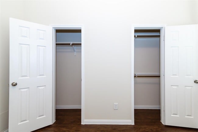 Building Photo - 12130 Pia Drive