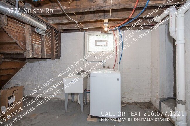 Building Photo - 3774 Silsby Rd