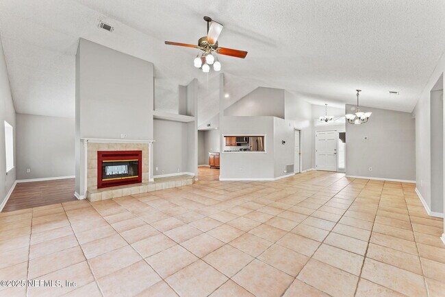 Building Photo - 8379 Chason Rd W