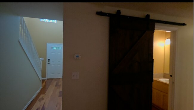 Building Photo - 3047 S Cedar Ridge Dr