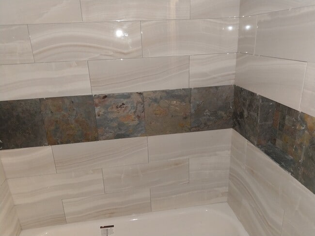 Building Photo - 2339 Walden Dr