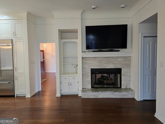 Building Photo - 65 Wyngate Dr