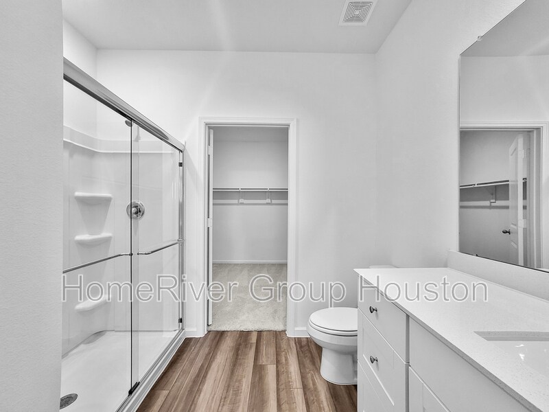 Building Photo - 28414 Selsdon Ct