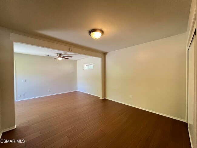 Building Photo - 1287 Knollwood Dr