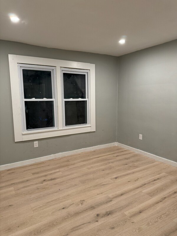 Building Photo - 7584 Hudson Ave