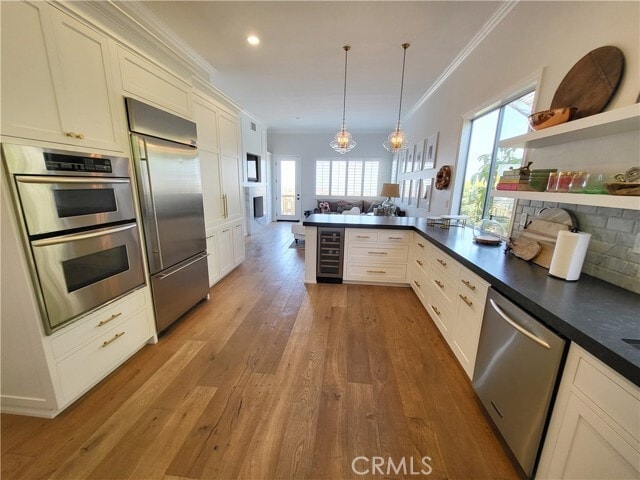 Building Photo - 6206 E Cliffway Dr