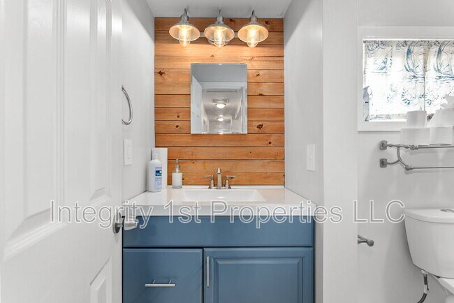 Building Photo - 11221 W 59th Terrace