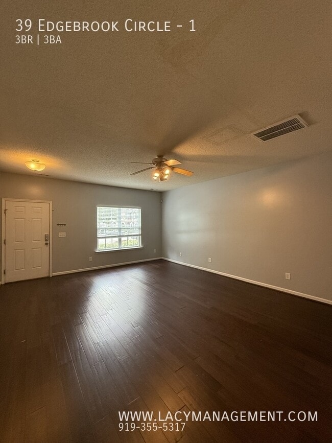 Building Photo - 39 Edgebrook Cir