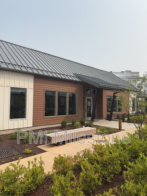 Building Photo - 16162 Frederick Rd