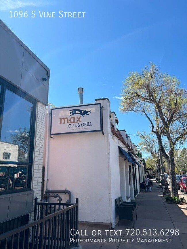 Building Photo - 1096 S Vine St