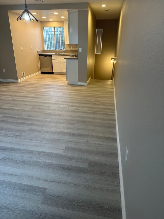 Building Photo - 20609 Seine Ave