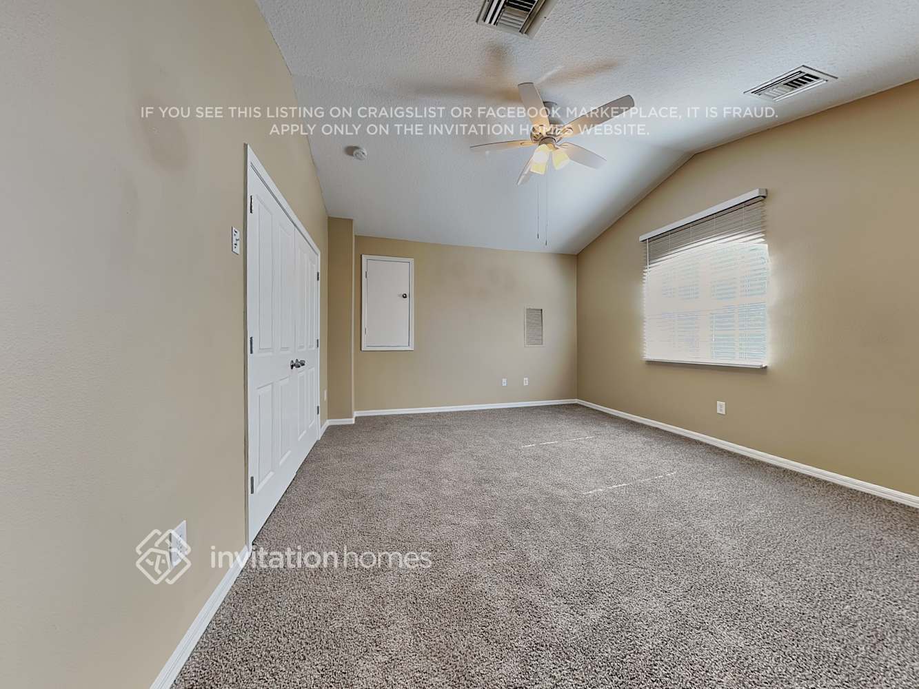 Building Photo - 2040 Wexford Green Dr