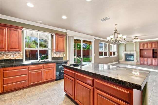 Building Photo - 9351 Palmerson Dr