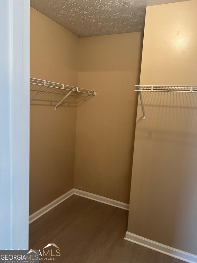 Building Photo - 1256 Partridge Ln