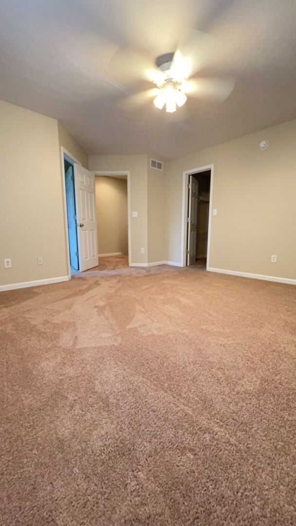 Building Photo - Available July 2026!!  Monthly Rent $1,895