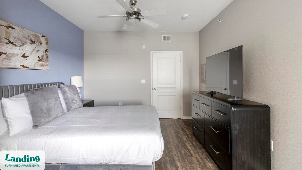 Building Photo - 17811 Vail St