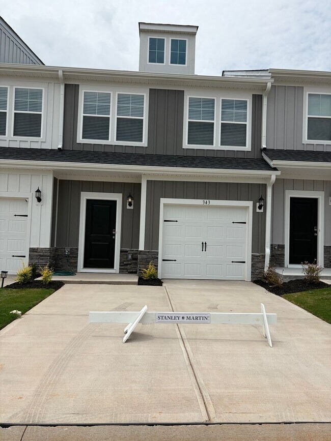 Building Photo - Brand new home in the desirable Mauldin location!! AVALIABLE NOW! OFFERING $500 OFF FIRST FULL MO...