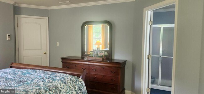 Building Photo - 2 Marchesi Dr