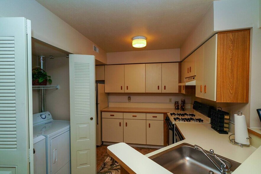 Glenn Valley Apartments 5255 Glenn Valley Dr Battle Creek MI 49015