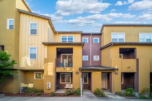 Building Photo - 1369 Coyote Creek Way