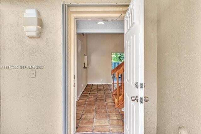 Building Photo - 1353 Springside Dr