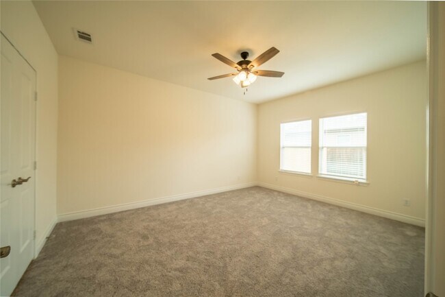 Building Photo - 8507 Christie Ln