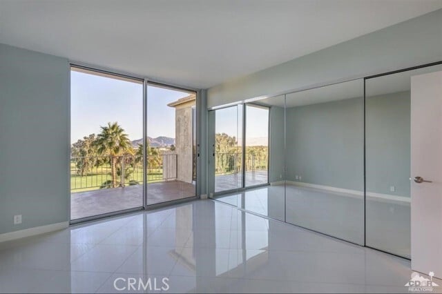 Building Photo - 900 Island Dr