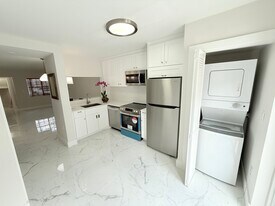 Building Photo - 6726 SW 130th Pl