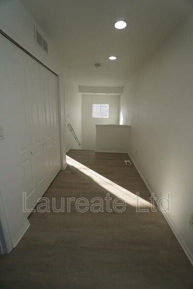 Building Photo - 2997 W Yale Ave