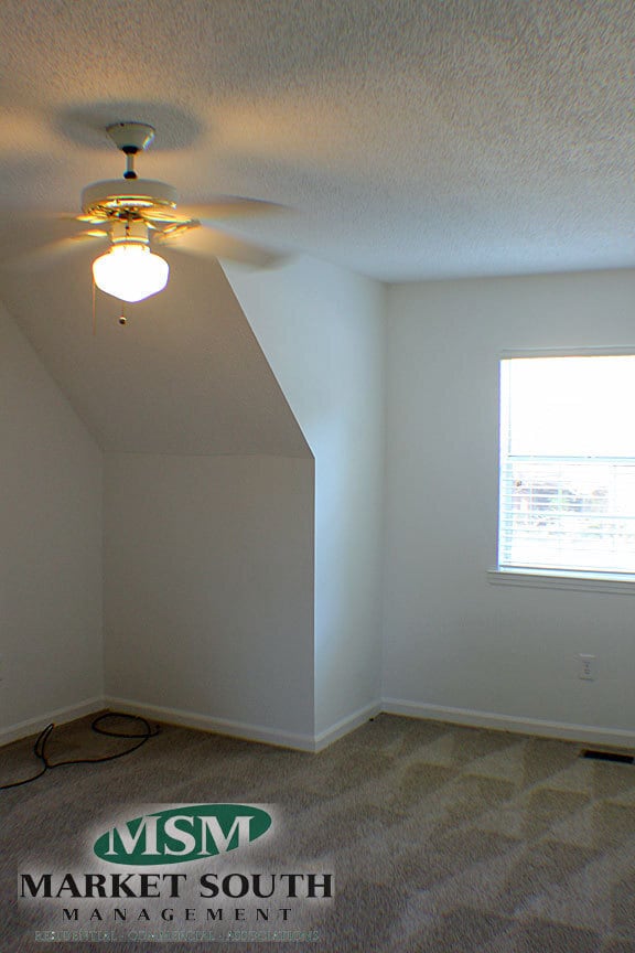 Building Photo - GEORGETOWN- KING'S GRANT