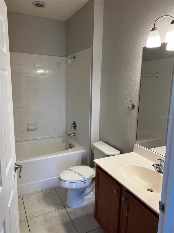 Building Photo - 2262 Grand Central Pkwy