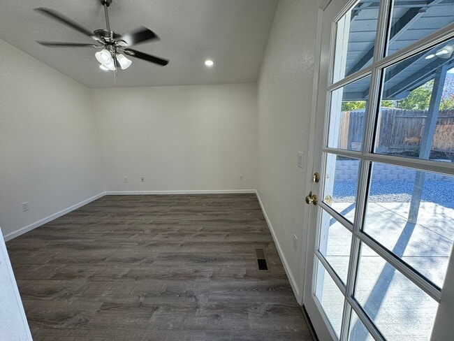 Building Photo - Freshly Remodeled 4 bedroom in Red Rock- RV Parking, low maintenance yard and pets welcome!