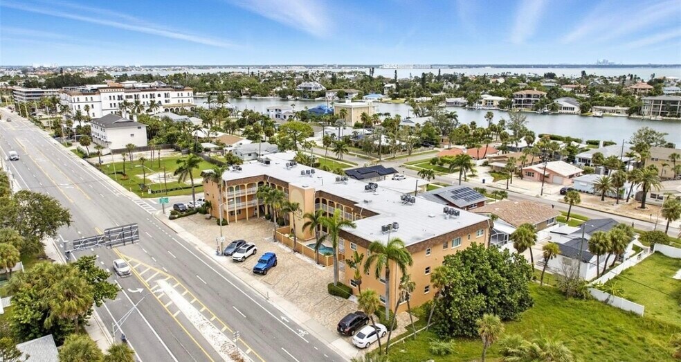 Building Photo - 3575 Gulf Blvd