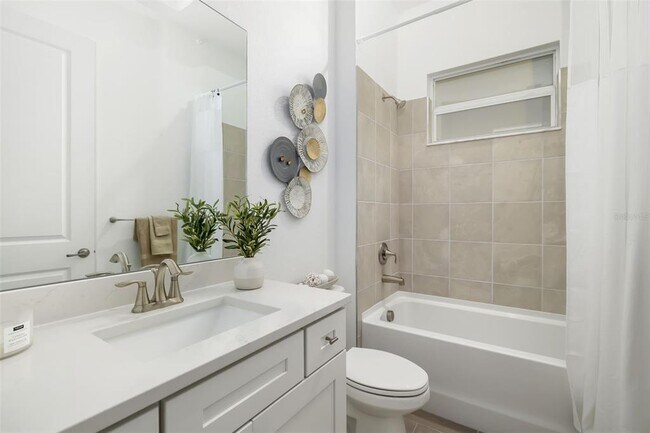 Building Photo - 5617 Lightning Whelk Ln