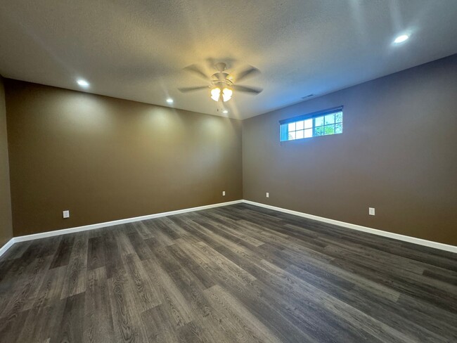 Building Photo - Updated Split Level 4 Bedroom Home with a ...