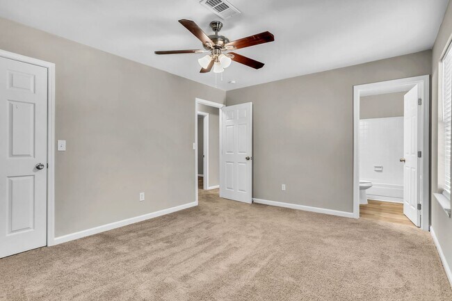 Building Photo - 755 Forest Path