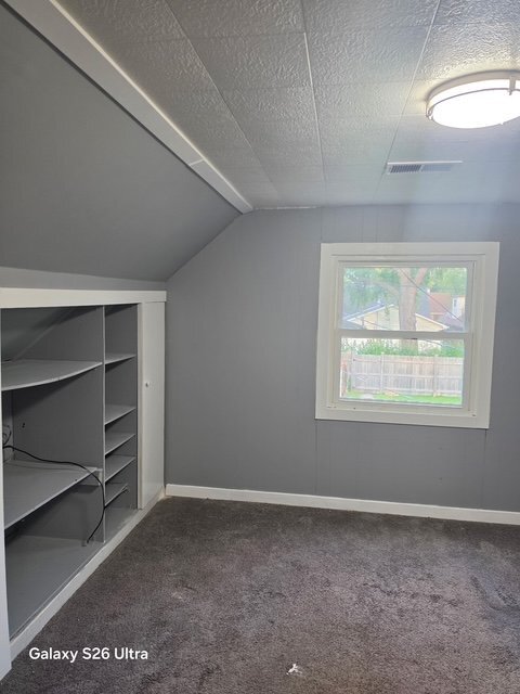Building Photo - 17111 Oakwood Ave