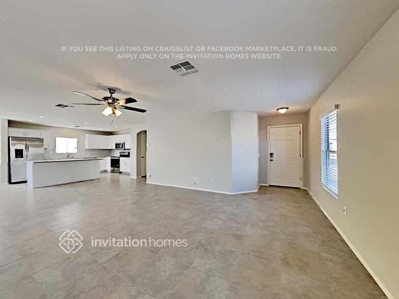 Building Photo - 12729 W Dreyfus Dr