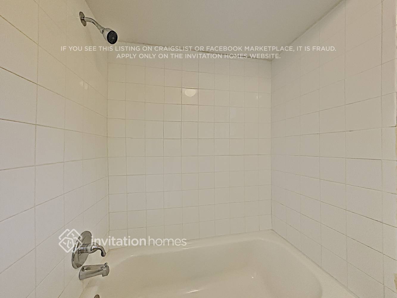 Building Photo - 16334 Bonneville Dr