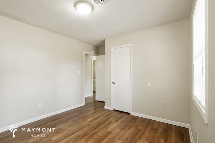 Building Photo - 231 Merion Ct