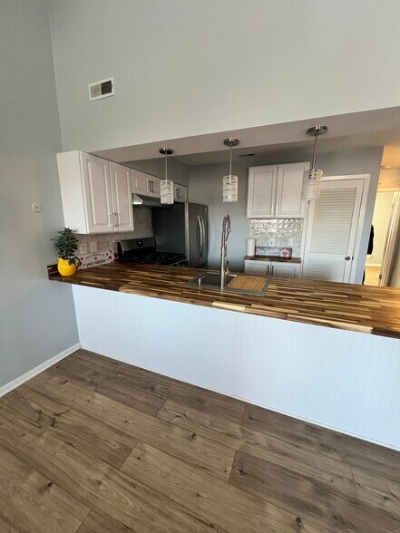 Building Photo - 7 Arapahoe Dr