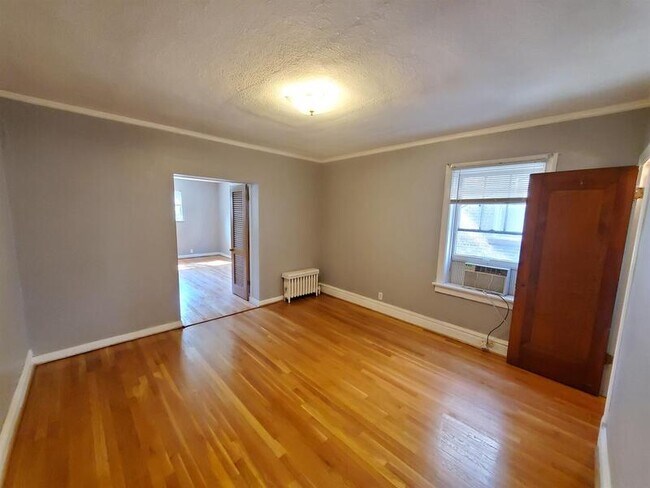 Building Photo - 7726 Gannon Ave