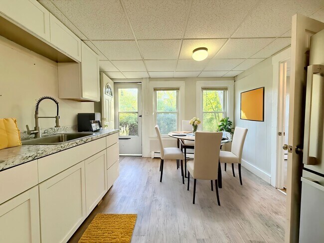 Building Photo - 145 Indigo Hill Rd