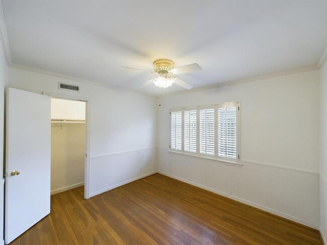 Building Photo - 4031 Whitman St