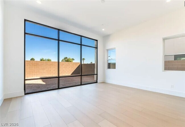 Building Photo - 4846 Shady Rdg Dr